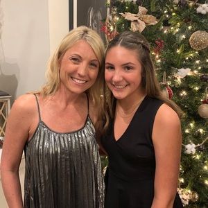 Meet your Posher, Monica